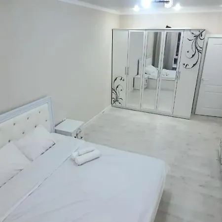 Евродвушка Аэропорт-Жк Будапешт Apartment Nur-Sultan  Exterior photo